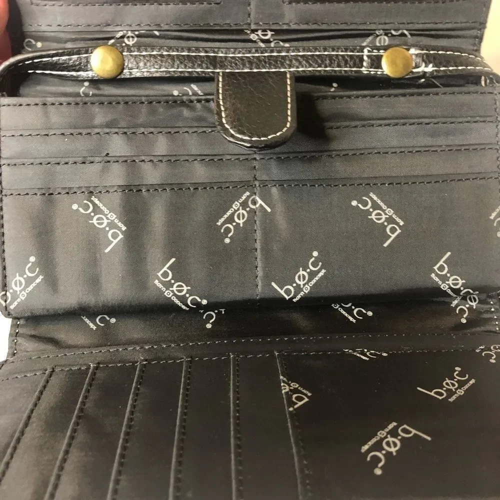 BOC Crossbody  - Picture 5 of 5